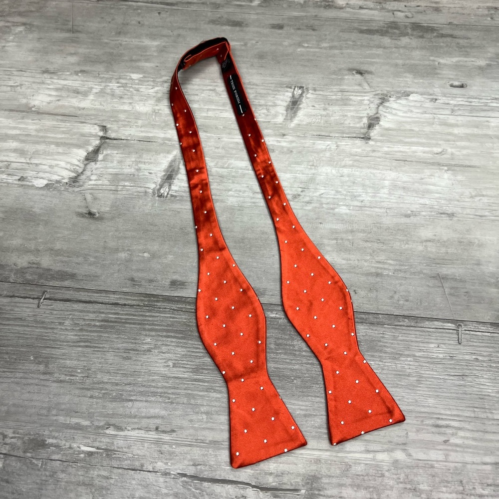 True Forum Orange w/ White Polka Dot Silk Bowtie
